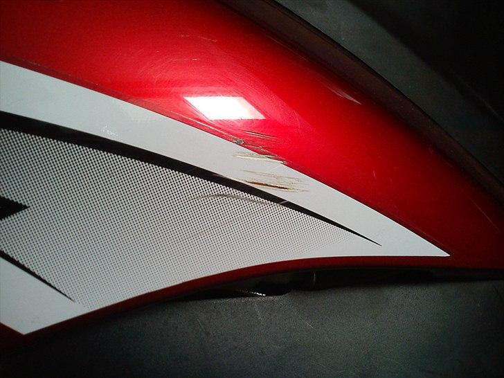 Yamaha jog r. totalskadet. billede 7