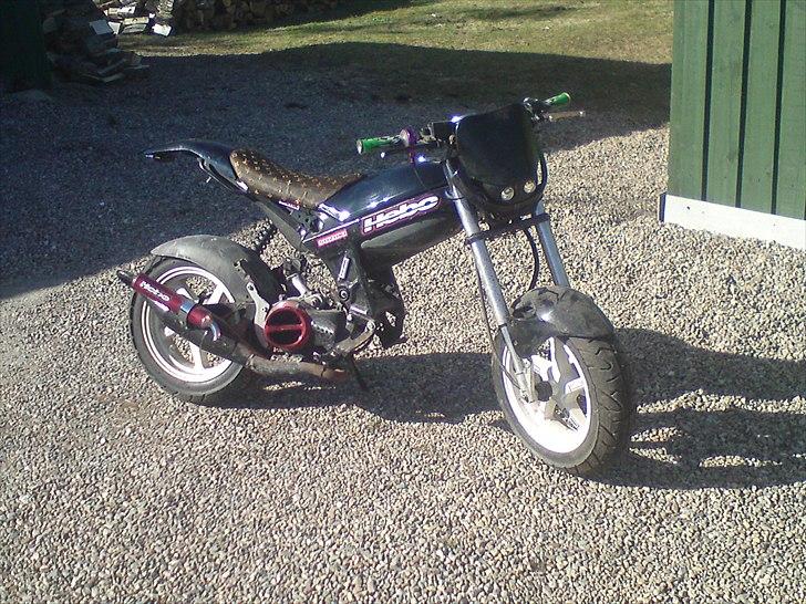 Suzuki Street Magic  BYTTET - Den trænger til en vask.  billede 1