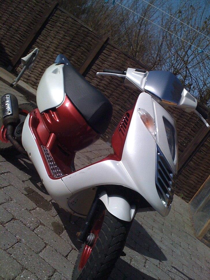 Aprilia sonic   billede 9