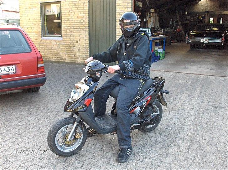 PGO Hot 50 [SOLGT] billede 3