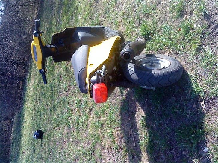 PGO Hot 50 Brumbaass billede 4