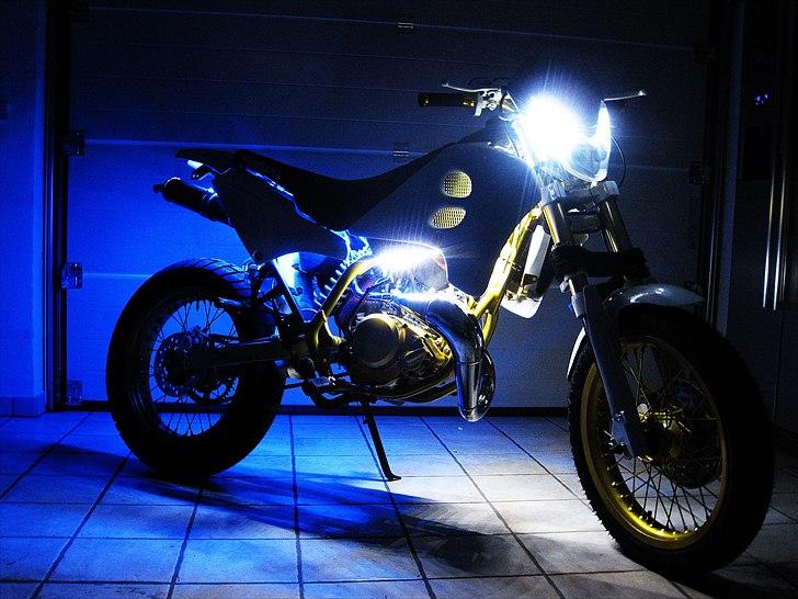 Suzuki SMX CUSTOM [BYTTET] - Look out, it´s evil at dark! billede 20