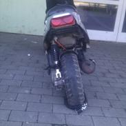 PGO Hot50 sælges, byd byd