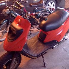 PGO hot 50 2002 - byttet