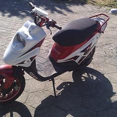 PGO hot 50 sp AC Solgt