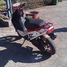 PGO hot 50 sp AC Solgt