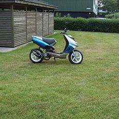 Aprilia SR50 /Blok taget af/