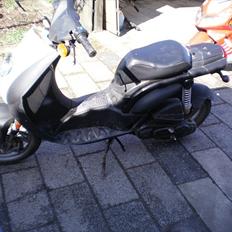 Peugeot ludix pro (slogt) 