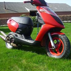 Aprilia sonic til salg