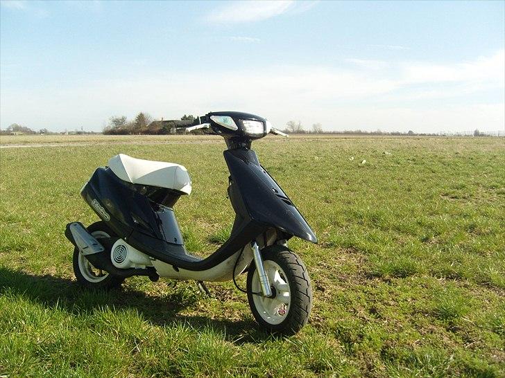 Yamaha Jog 3KJ AS "BYTTET" billede 3