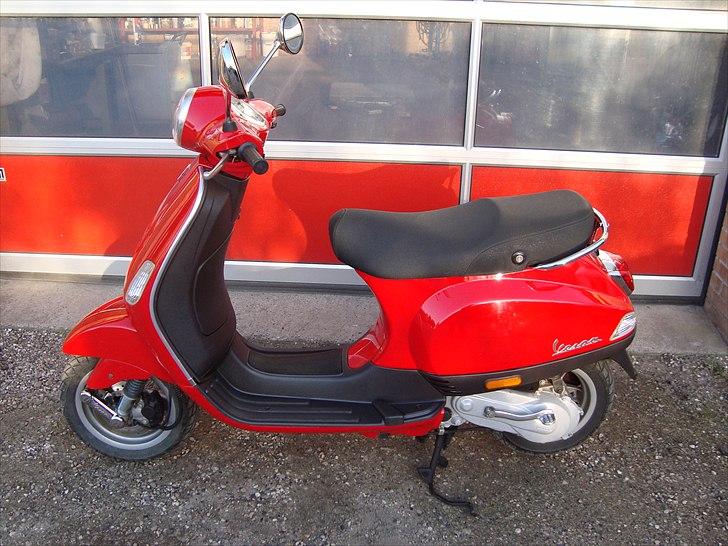 Vespa LX 50 billede 2