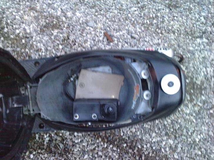 Yamaha Jog Fs BYTTET! :) billede 2