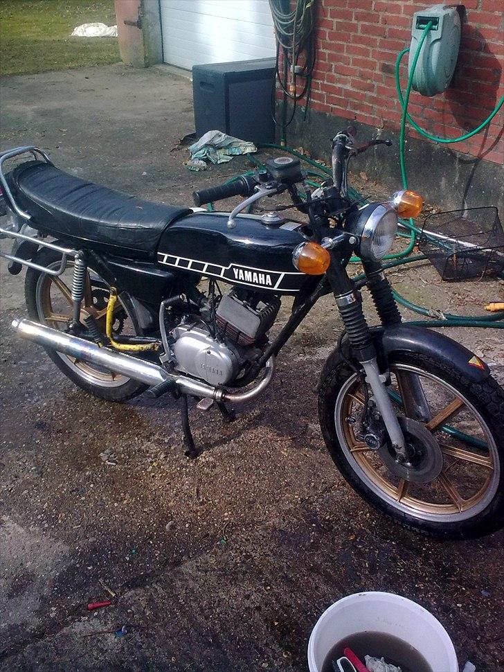 suzuki rd 50