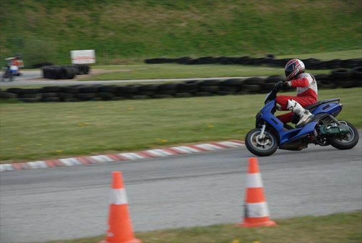 Yamaha Jog RR R-setup Racing LC  billede 3