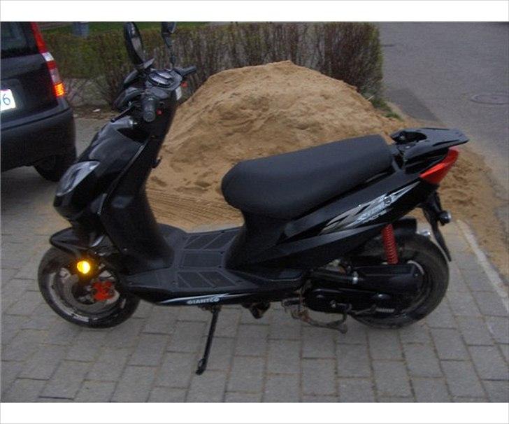 Giantco stealth  billede 1