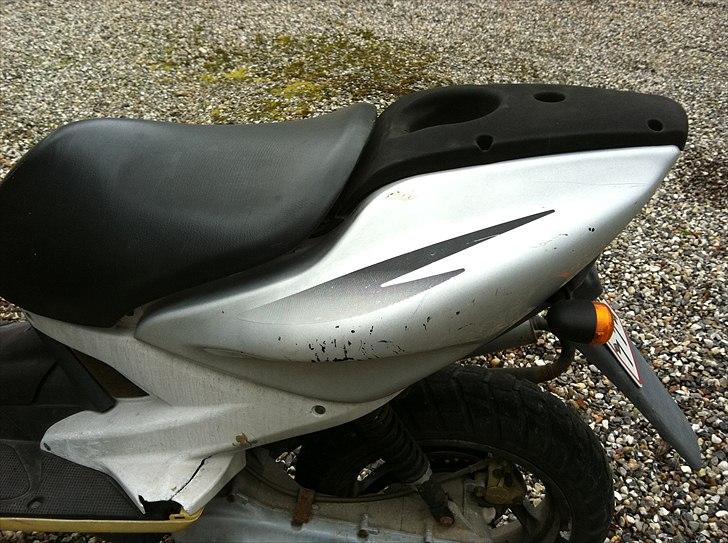 Yamaha aerox *SOLGT* billede 5