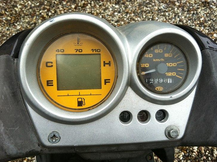 Yamaha aerox *SOLGT* billede 6