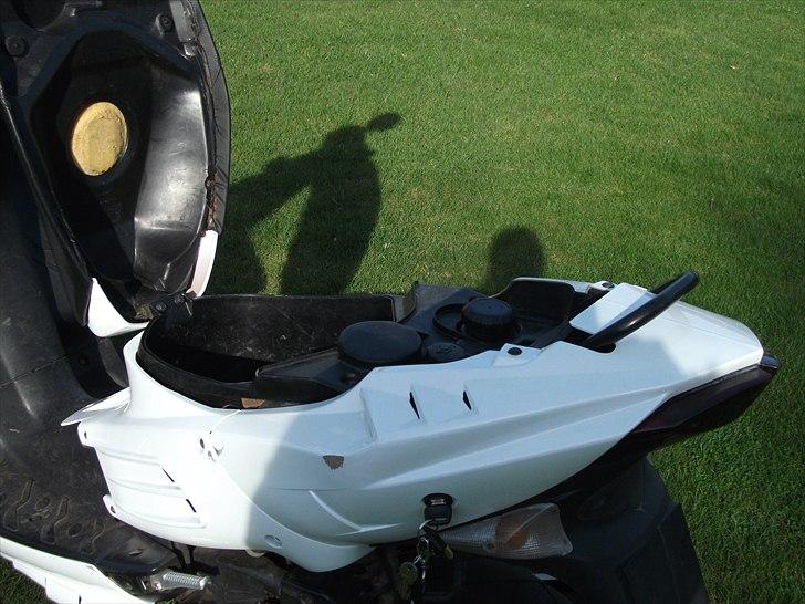 Peugeot Speedfight 2 (SOLGT) billede 6