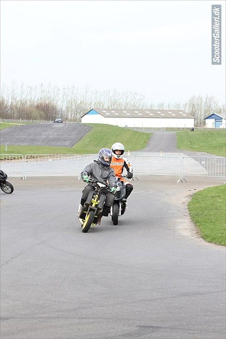 Aprilia Sonic TeamCross 18.40 hk billede 17