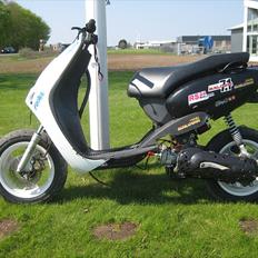 Yamaha Neos Evo 3 LC (SOLGT)