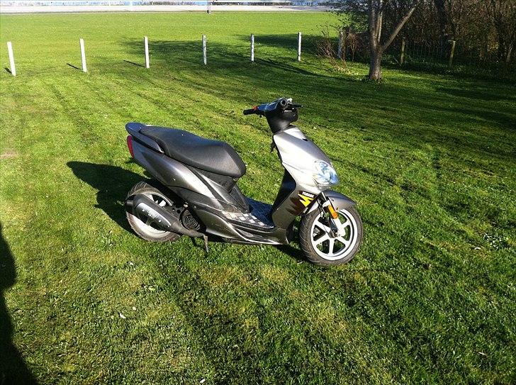 Yamaha Jog R billede 1