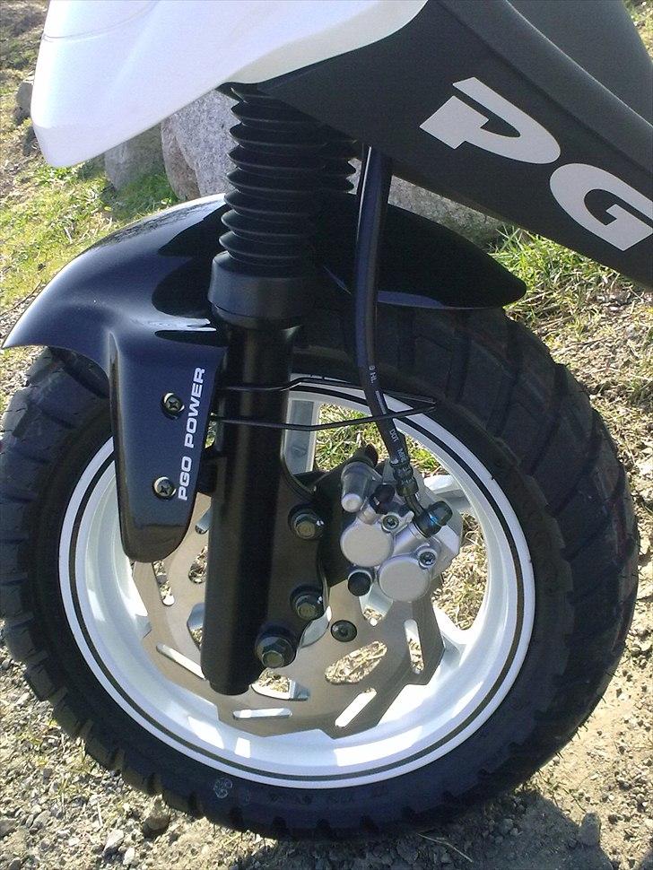 PGO Hot 50 Naked billede 5