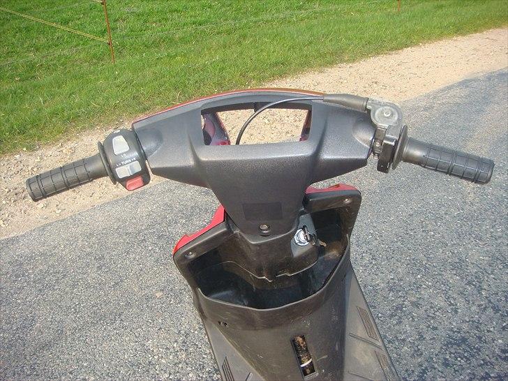 Yamaha jog fs MHR ac BYTTET til MHR LC jog billede 6