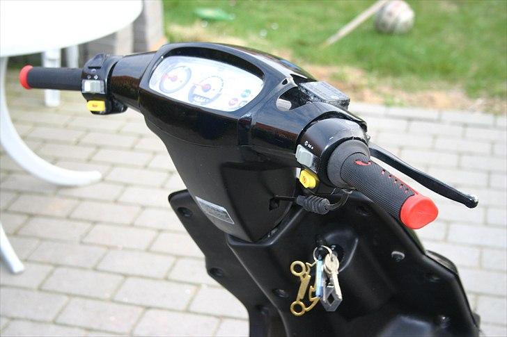 PGO Hot 50 billede 2