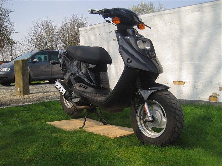 PGO Hot 50 billede 1