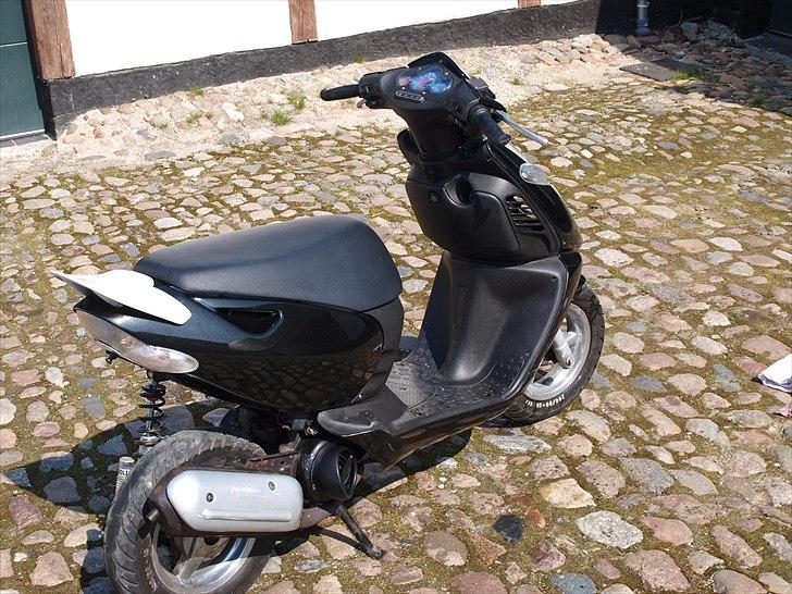 Aprilia Sonic *SOLGT* billede 2