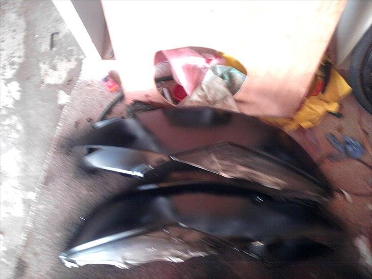 Suzuki  Estilete (til slag/bytte) billede 1