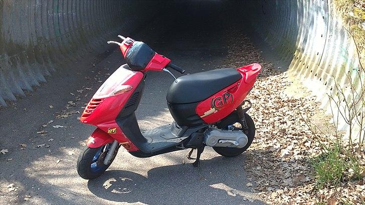 Aprilia Sonic GP SOLGT billede 2