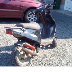 PGO Hot 50 # Bøvsen #