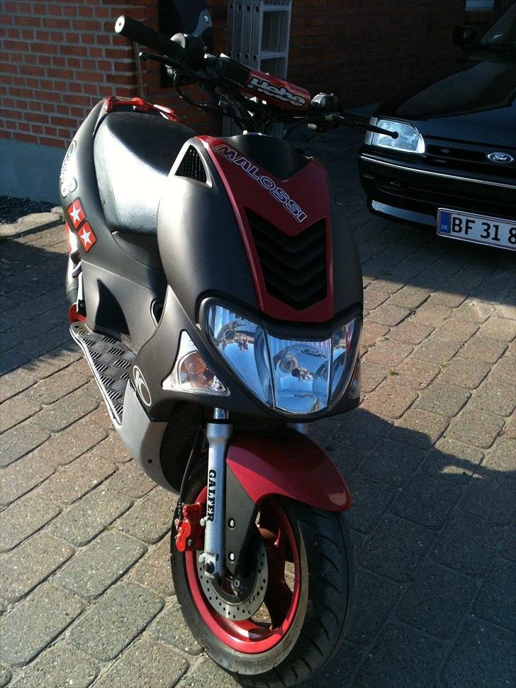 Kymco super 9 billede 1