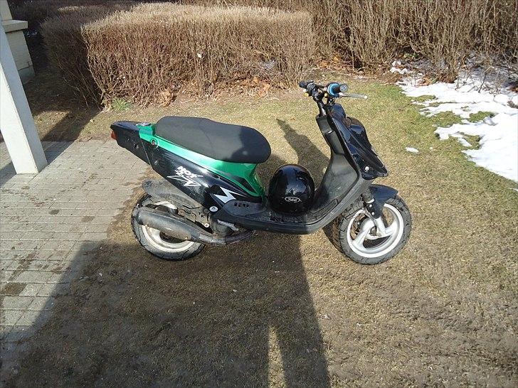 PGO Hot 50 (SOLGT) billede 1