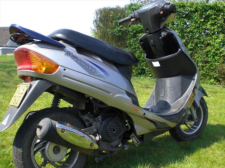 Stranger Stranger X-fight billede 1