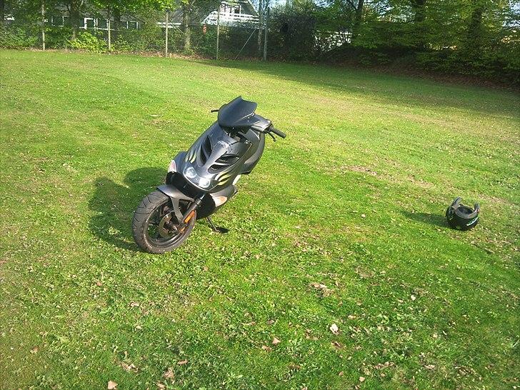 Aprilia Sr50 GP1 SOLGT! billede 5