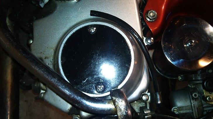 Honda Dax - Har malet dækslet sort, da det ser nice ud. billede 7