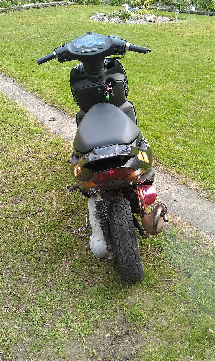 Aprilia Sonic *solgt* - Taget med HTC Incredible S billede 3