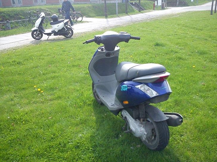 Piaggio New zip  billede 4
