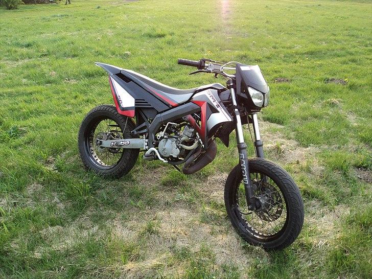 Derbi senda  M smt skjolde billede 1