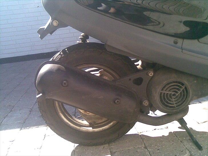 Yamaha jog space byttet billede 7