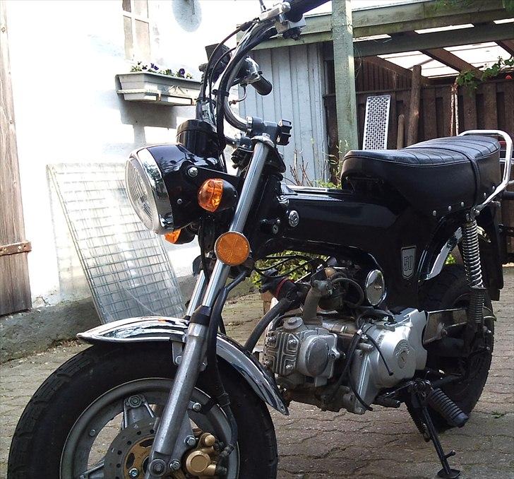 Skyteam Dax solgt billede 15