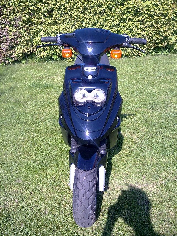 PGO hot 50 SOLGT  billede 1