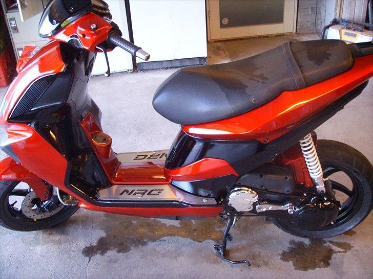 Piaggio NRG POWER DT billede 9