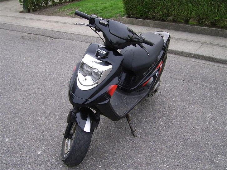 PGO Hot 50 Solgt billede 2