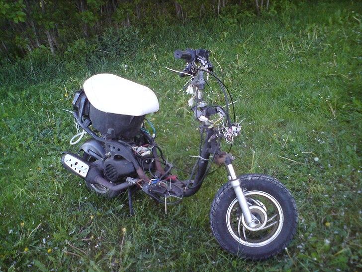 Yamaha jog  billede 1