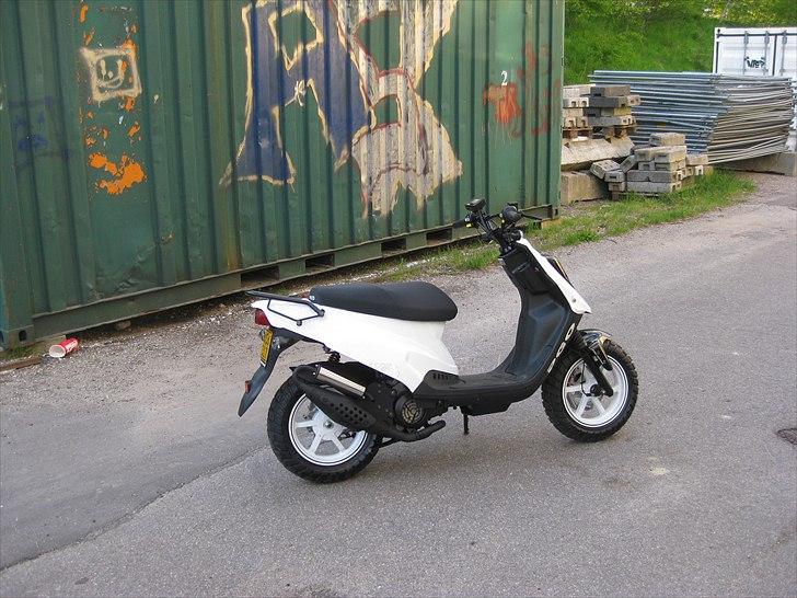 PGO Hot 50 Naked (Stjålet) billede 2