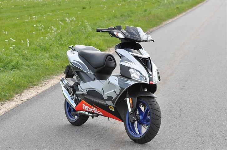 Aprilia Sr 50 Factory (Til salg) billede 2