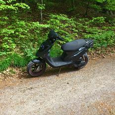 PGO Hot50 "Carbon" Solgt